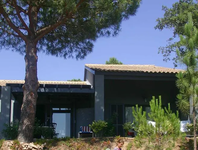 Holiday home Blue Marine